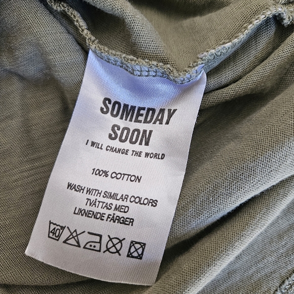 SOMETIME SOON KIDS FACE TEE /SZ 6 - Picture 7 of 7